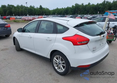 2015 Ford Focus Se z USA, uszkodzony, nr VIN 1FADP3K29FL213152